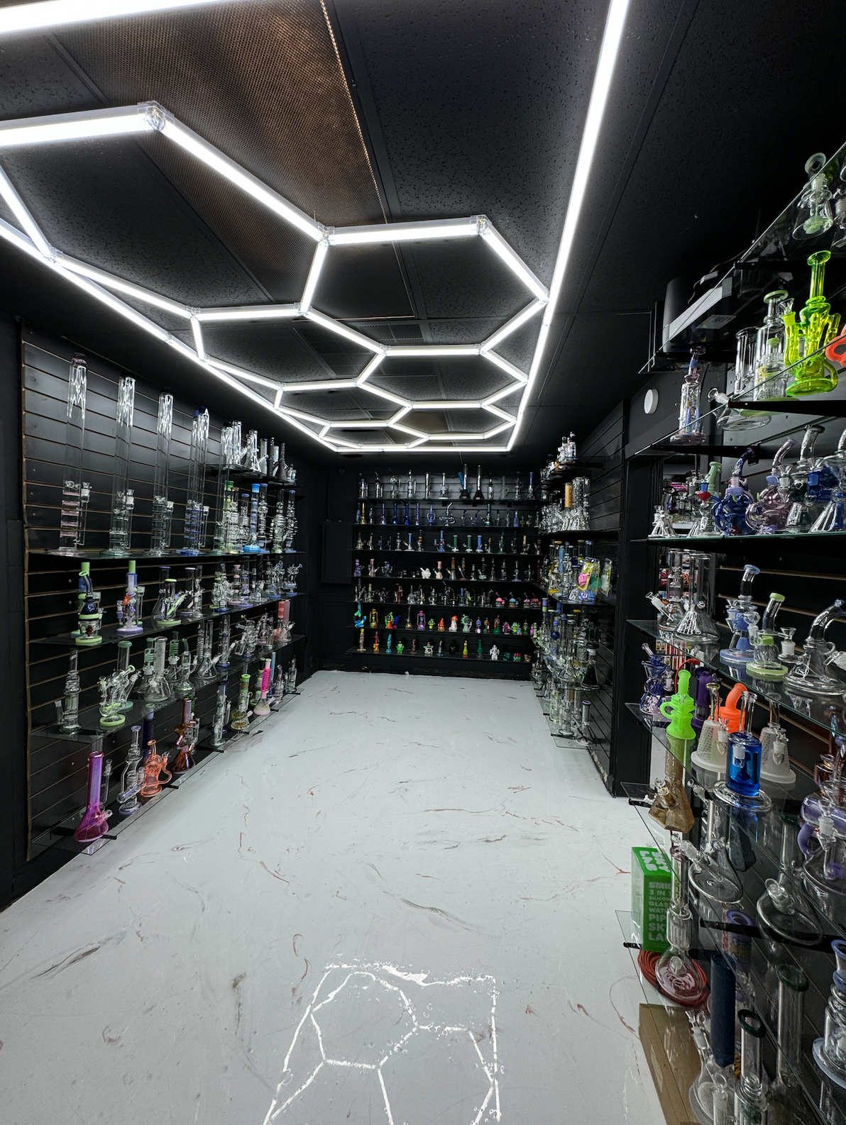 elfbar nachfüll pod läuft aus Smoke Shop, Vape Shop, CBD Oil in New Braunfels, San Marcos, Seguin main image 1